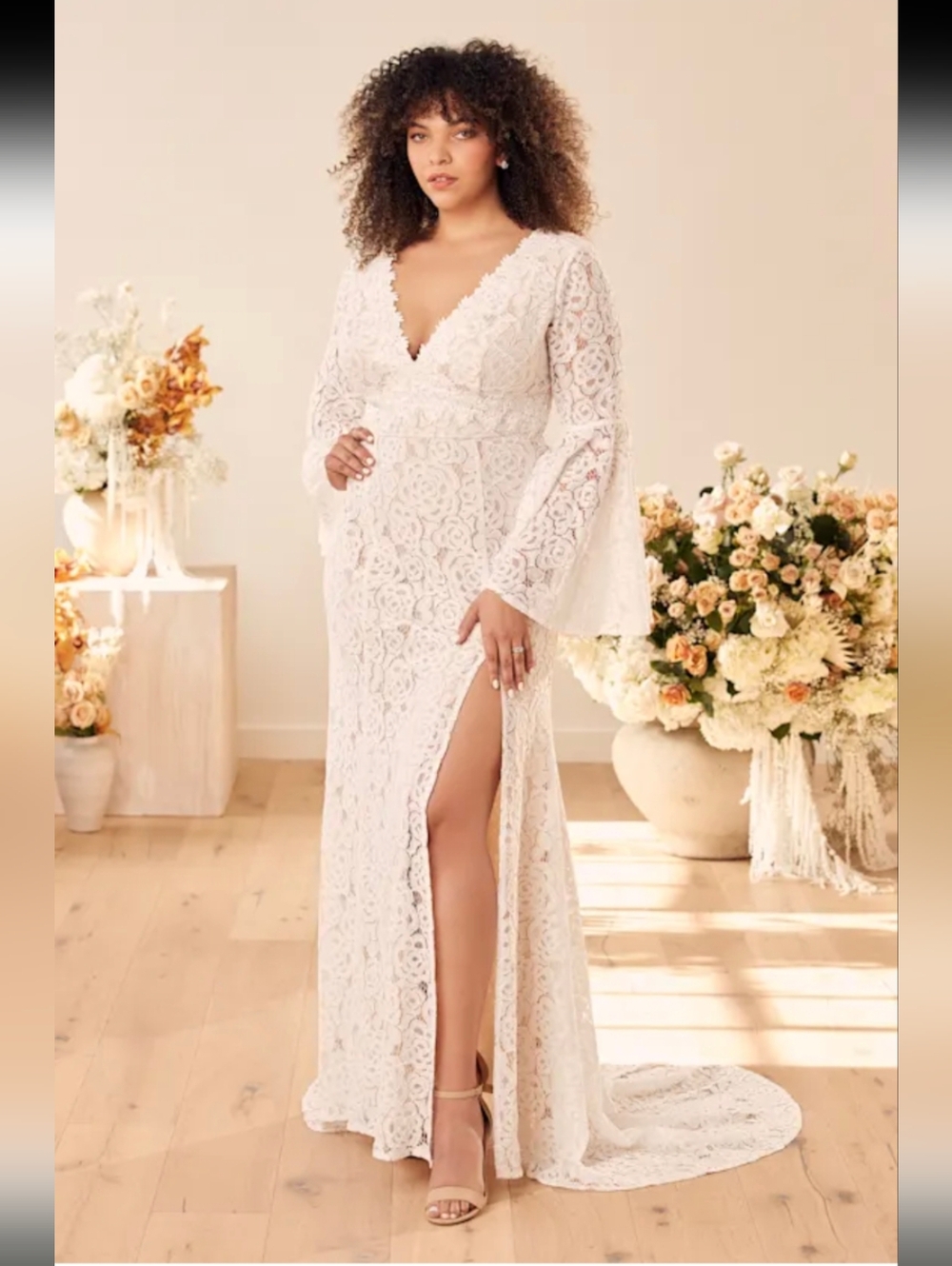 Lulus Duchess Ivory Floral Lace Bell Sleeve Maxi Gown NWT XL